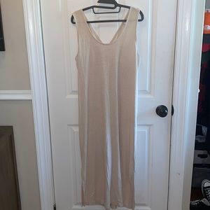 Women’s dress